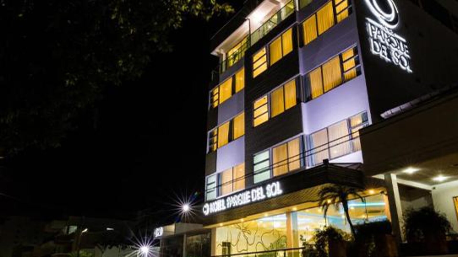 Hotel Parque Del Sol