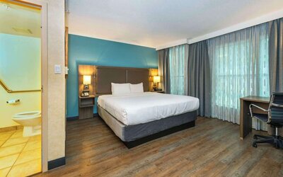 Standard king room at Grand Park Hotel & Suites Downtown Vancouver.