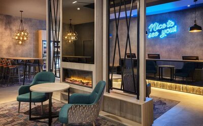 Lobby and coworking lounge at Leonardo Hotel London Croydon.