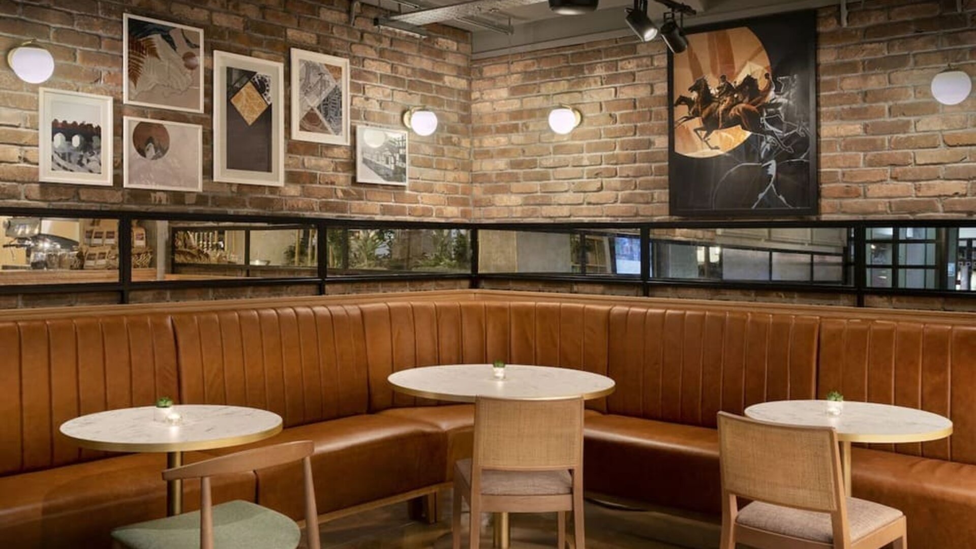 Dining area perfect for coworking at Leonardo Hotel Chester.