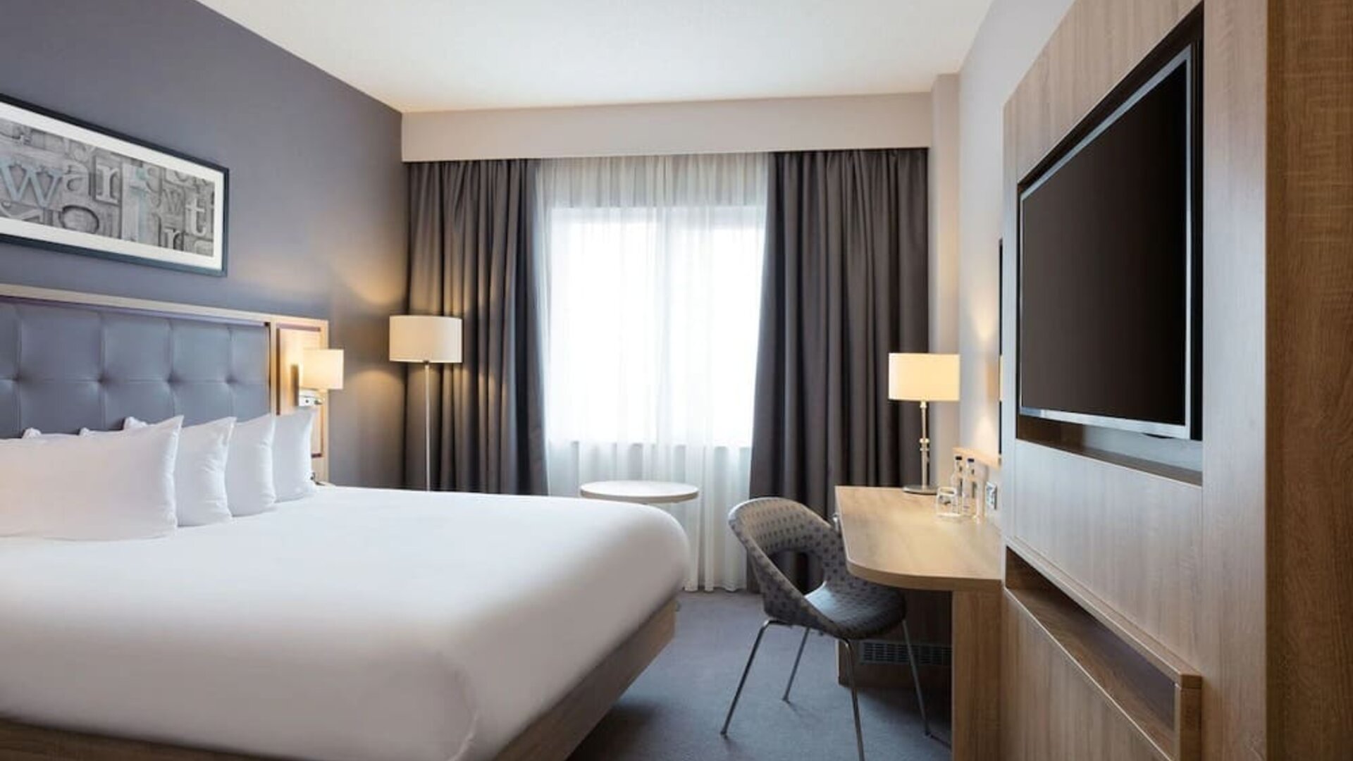 Day use room with TV at Leonardo Hotel London Watford.