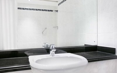 Guest bathroom at Leonardo Hotel Middlesbrough.