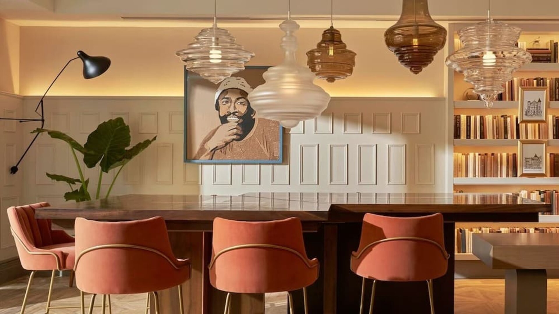 Hotel library and coworking space at Viceroy Washington DC.