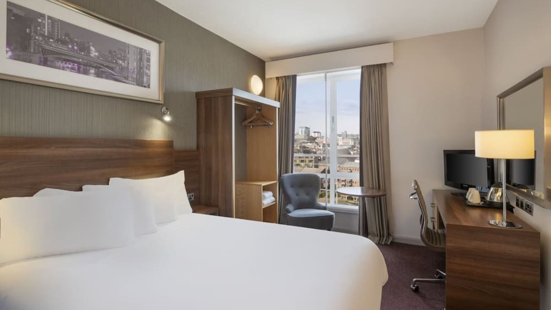 Day use room with work desk at Leonardo Hotel Leeds.