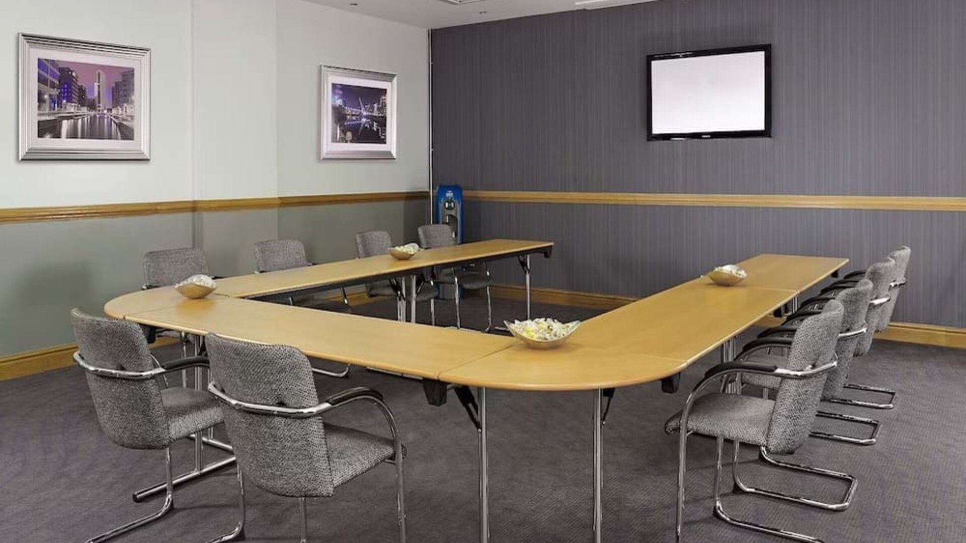 Professional meeting room at Leonardo Hotel Leeds.
