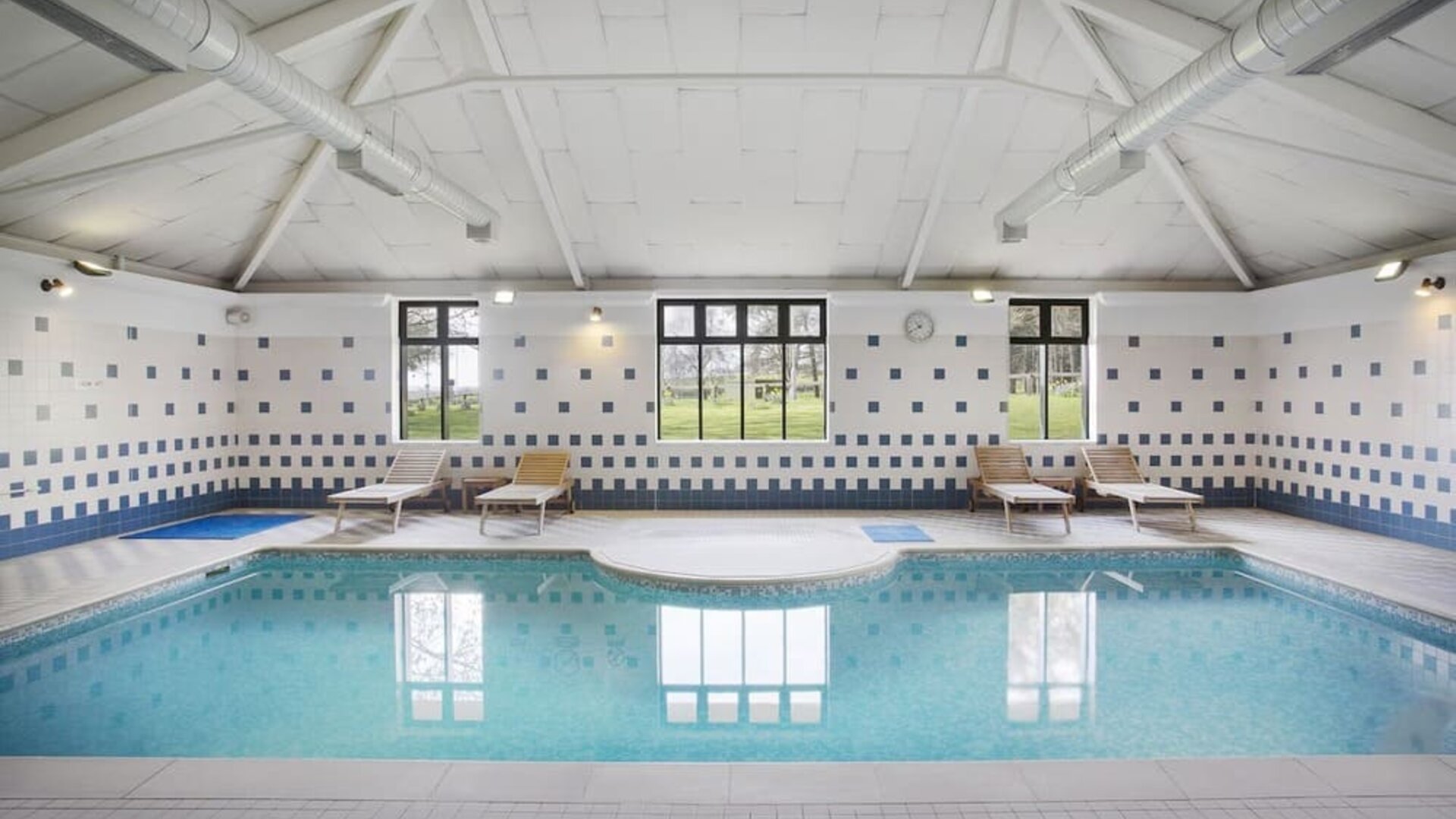 Indoor pool at Leonardo Hotel East Midland Airport.