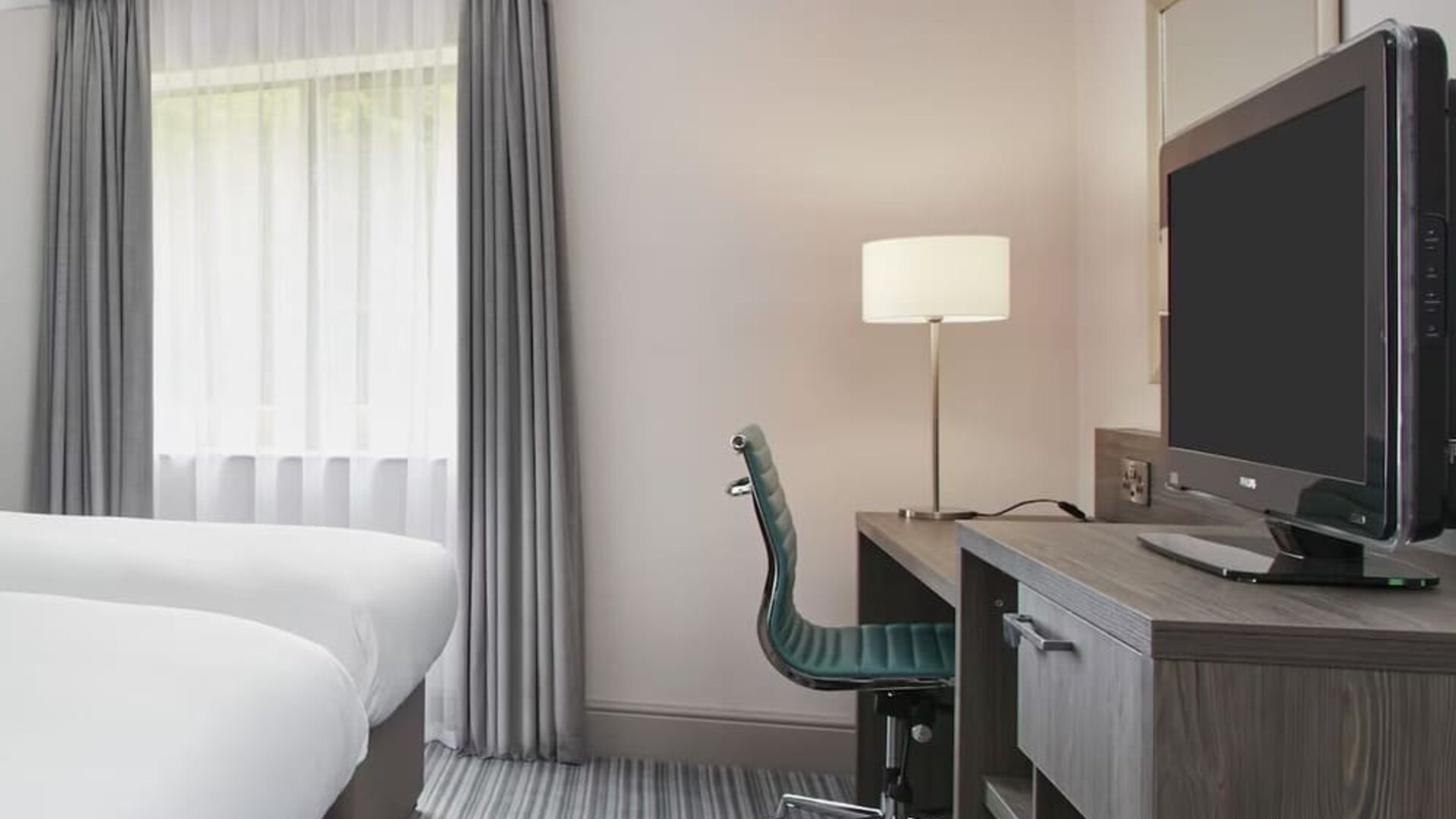 Day use room at Leonardo Hotel East Midland Airport.