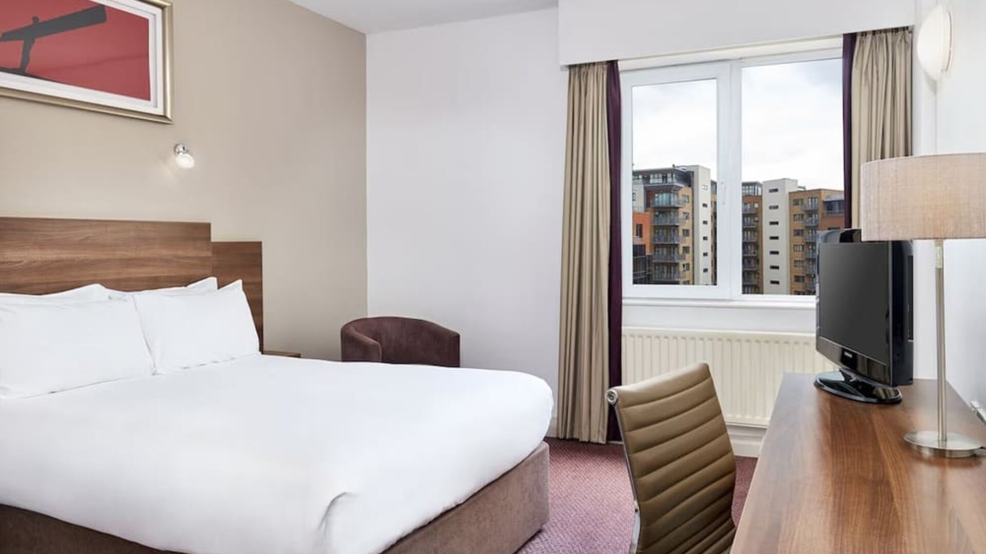 Romantic king room with work space at Leonardo Hotel Newcastle.