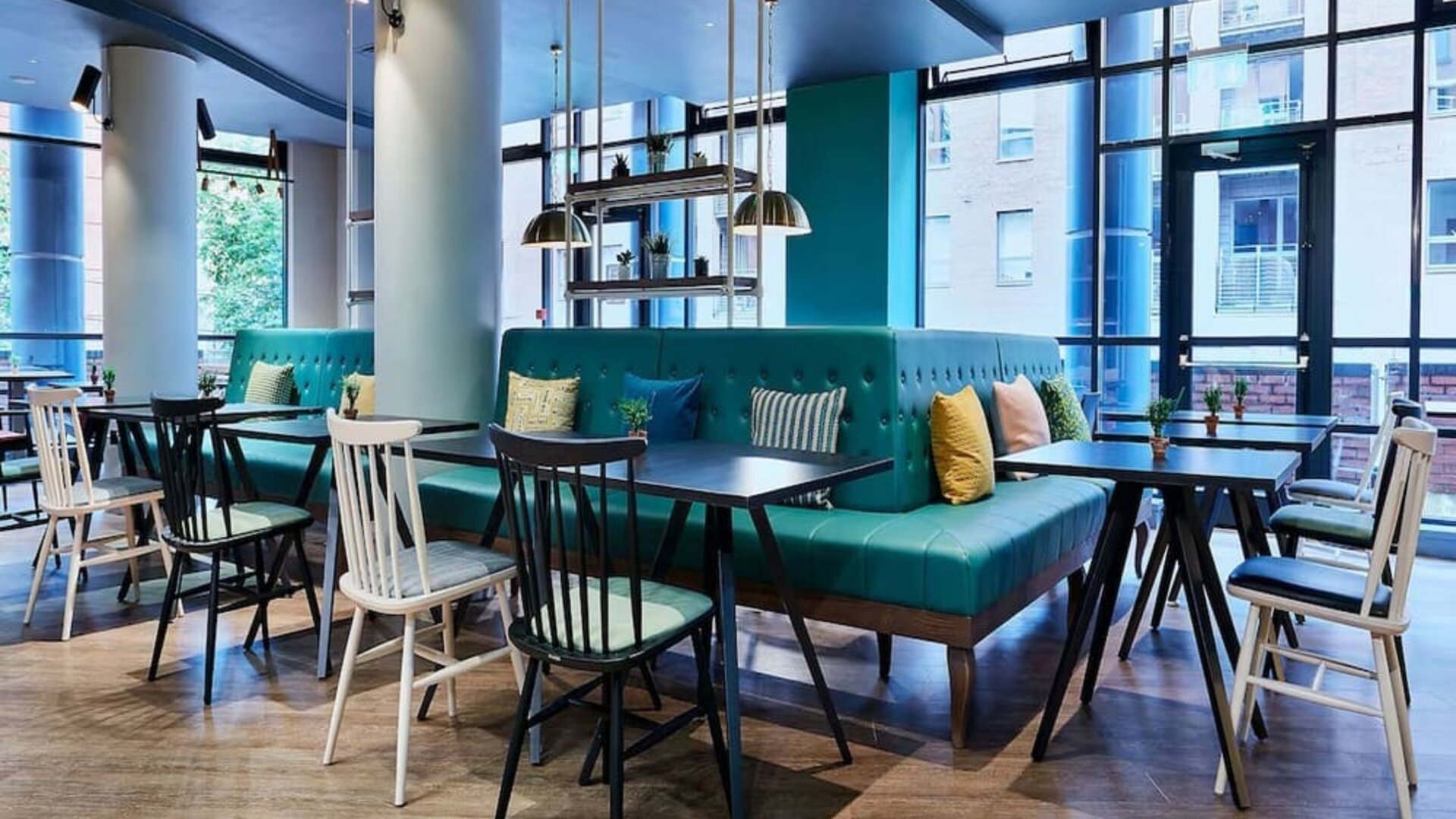 Dining area perfect for coworking at Leonardo Hotel Manchester Central.