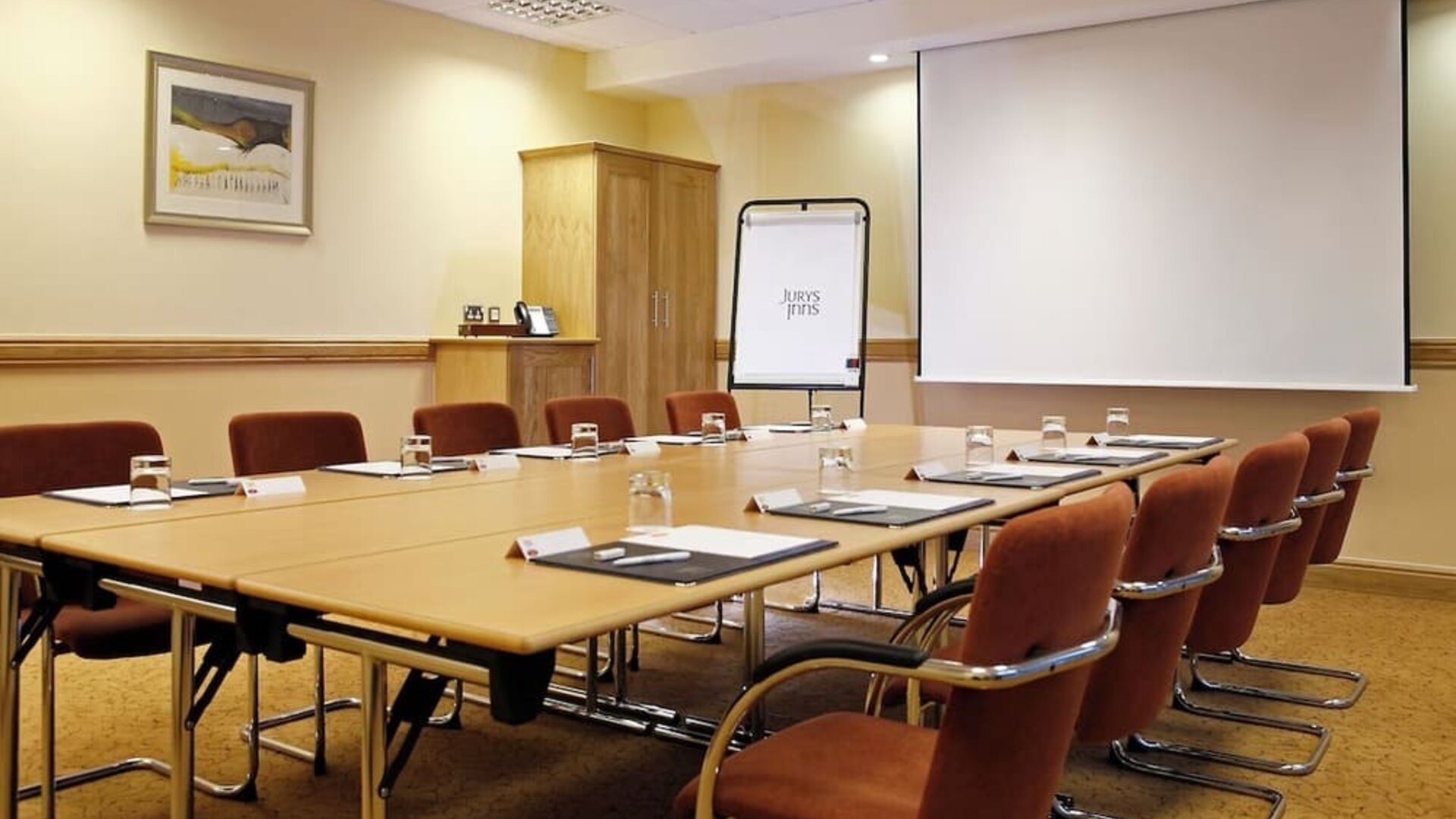 Professional meeting room at Leonardo Hotel Sheffield.
