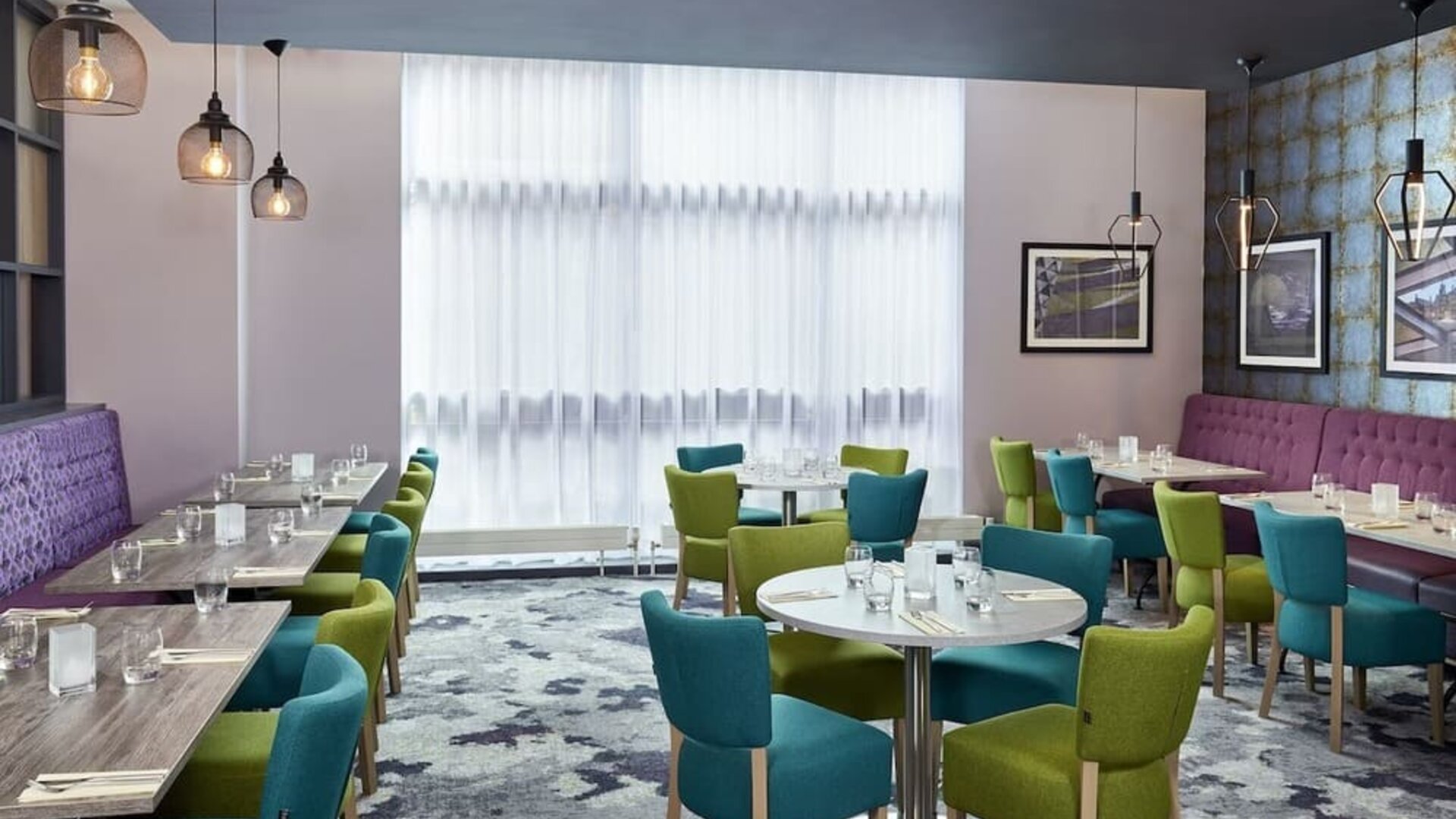 Dining area perfect for coworking at Leonardo Hotel Sheffield.