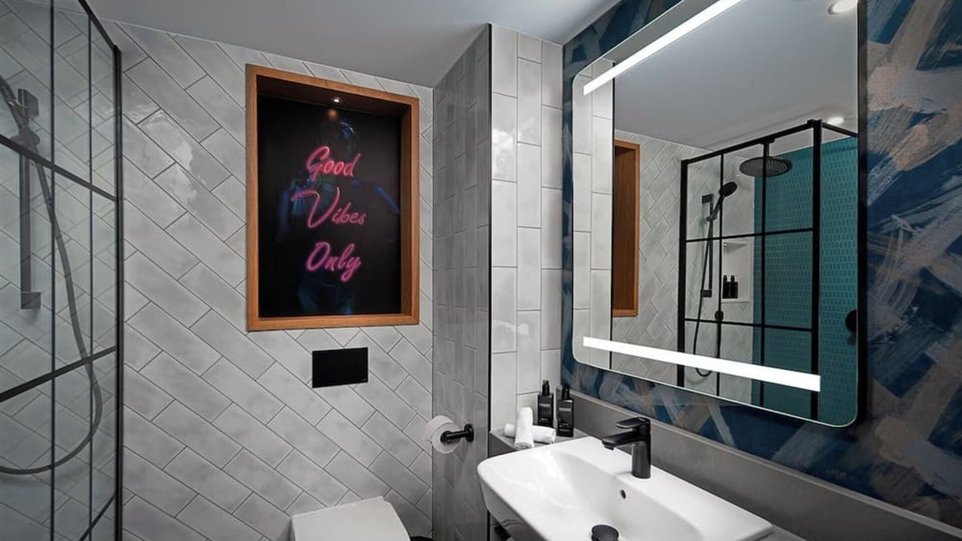 Private bathroom at NYX Dublin Portobello.