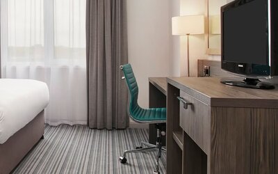 Work space at Leonardo Hotel Southampton.