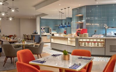 Dining area perfect for coworking at DoubleTree By Hilton Stoke On Trent.