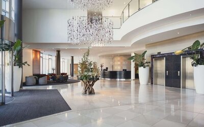 Elegant lobby workspace at the Hilton Reading.