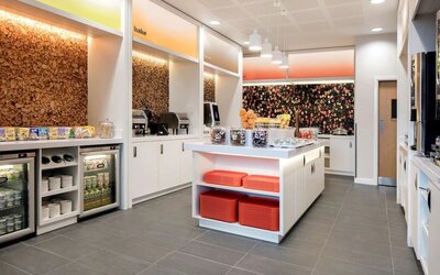 Breakfast area at the Hampton by Hilton London Docklands.