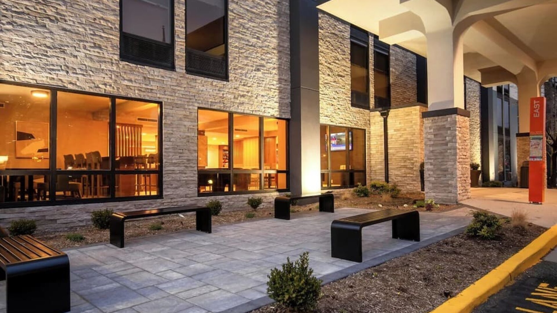 Outdoor seating area at Best Western Plus Secaucus Meadowlands.