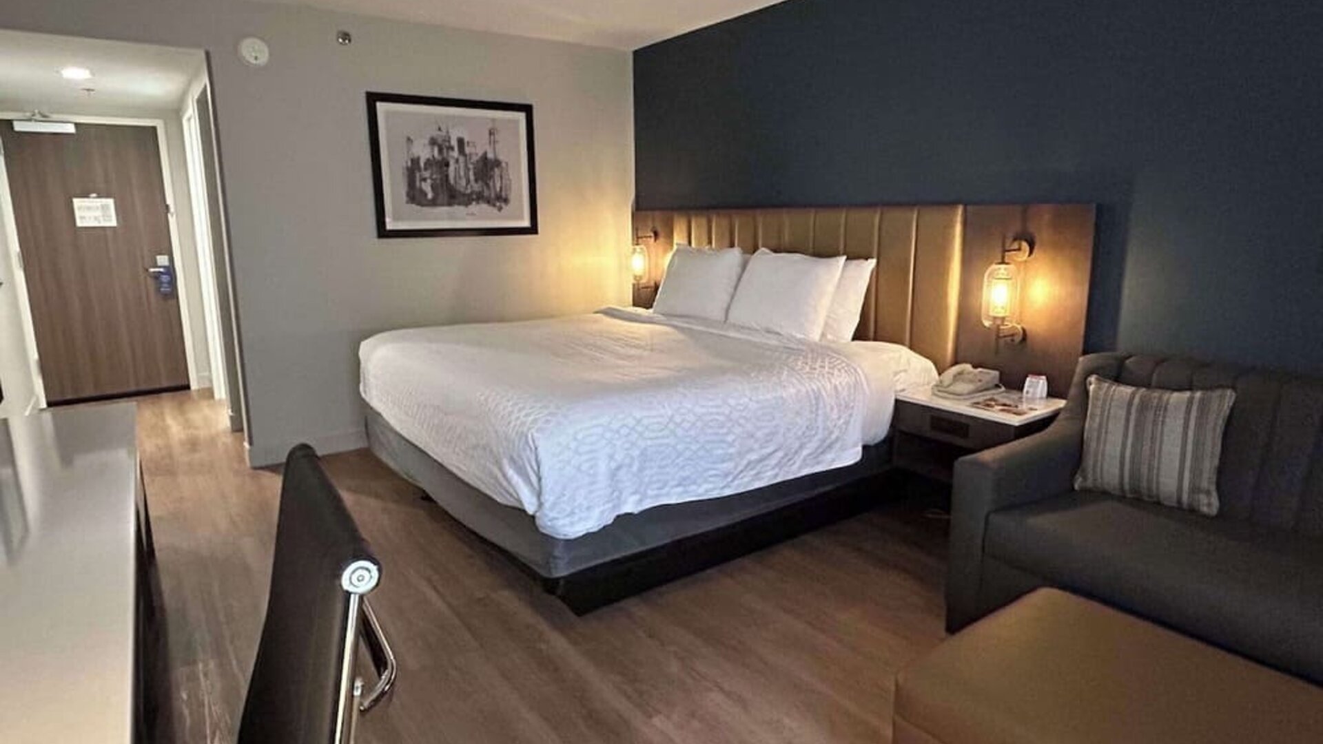 Spacious king room at Best Western Plus Secaucus Meadowlands.