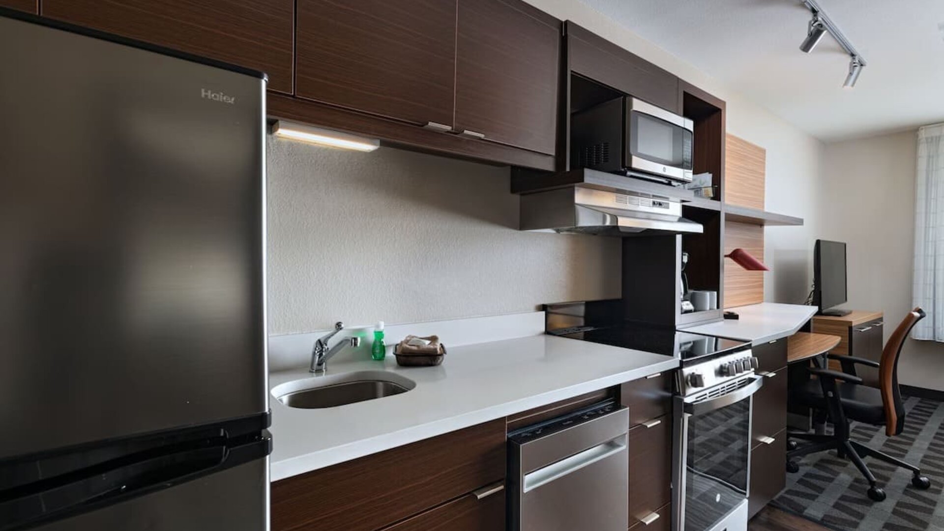 Kitchen area at TownePlace Suites Edgewood Aberdeen.
