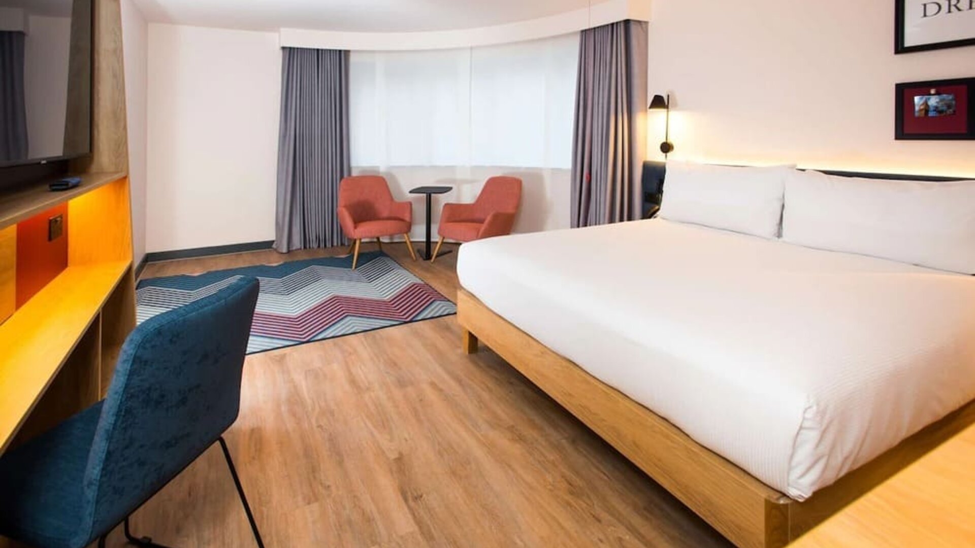Day use room at Hampton By Hilton London Park Royal.
