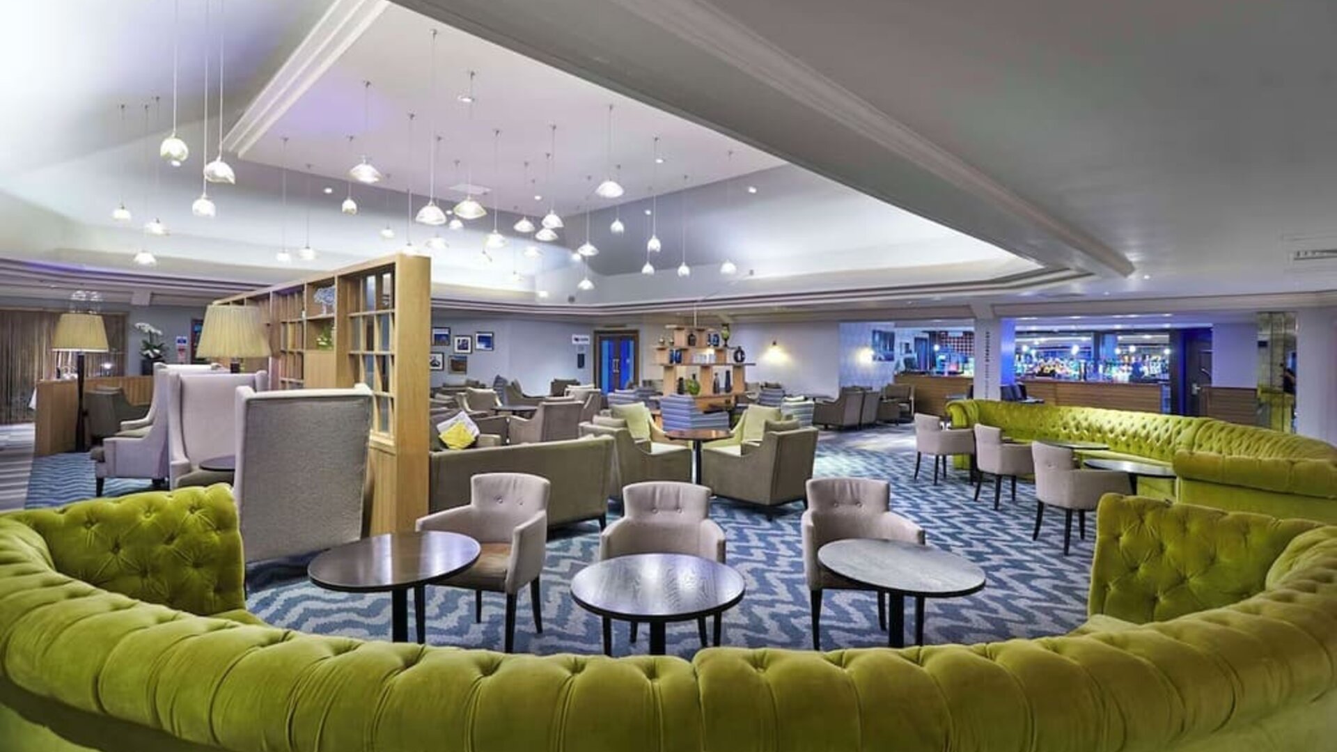 Hotel bar and lounge area with stylish and comfortable workspace at the DoubleTree by Hilton Bristol North.