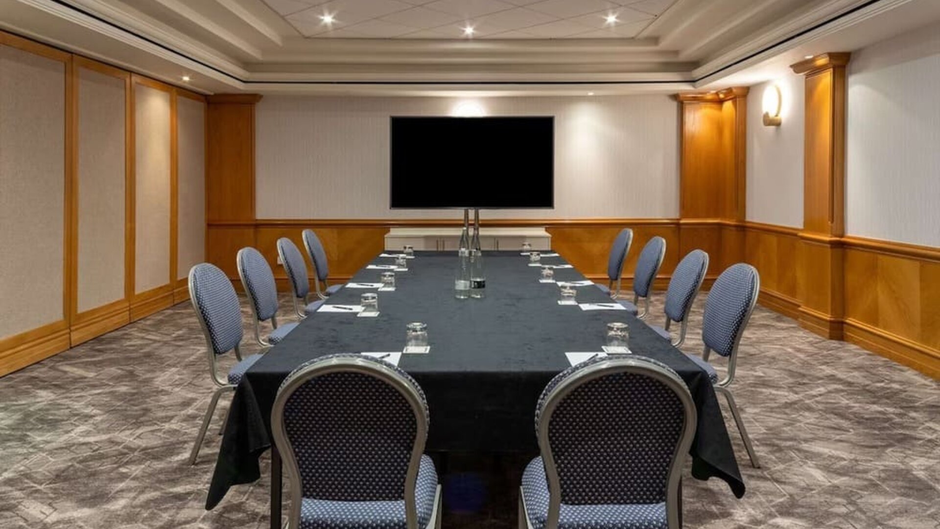 Meeting room with TV screen at the Hilton Birmingham Metropole.