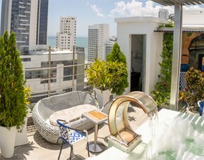 Hotel Zi One Luxury