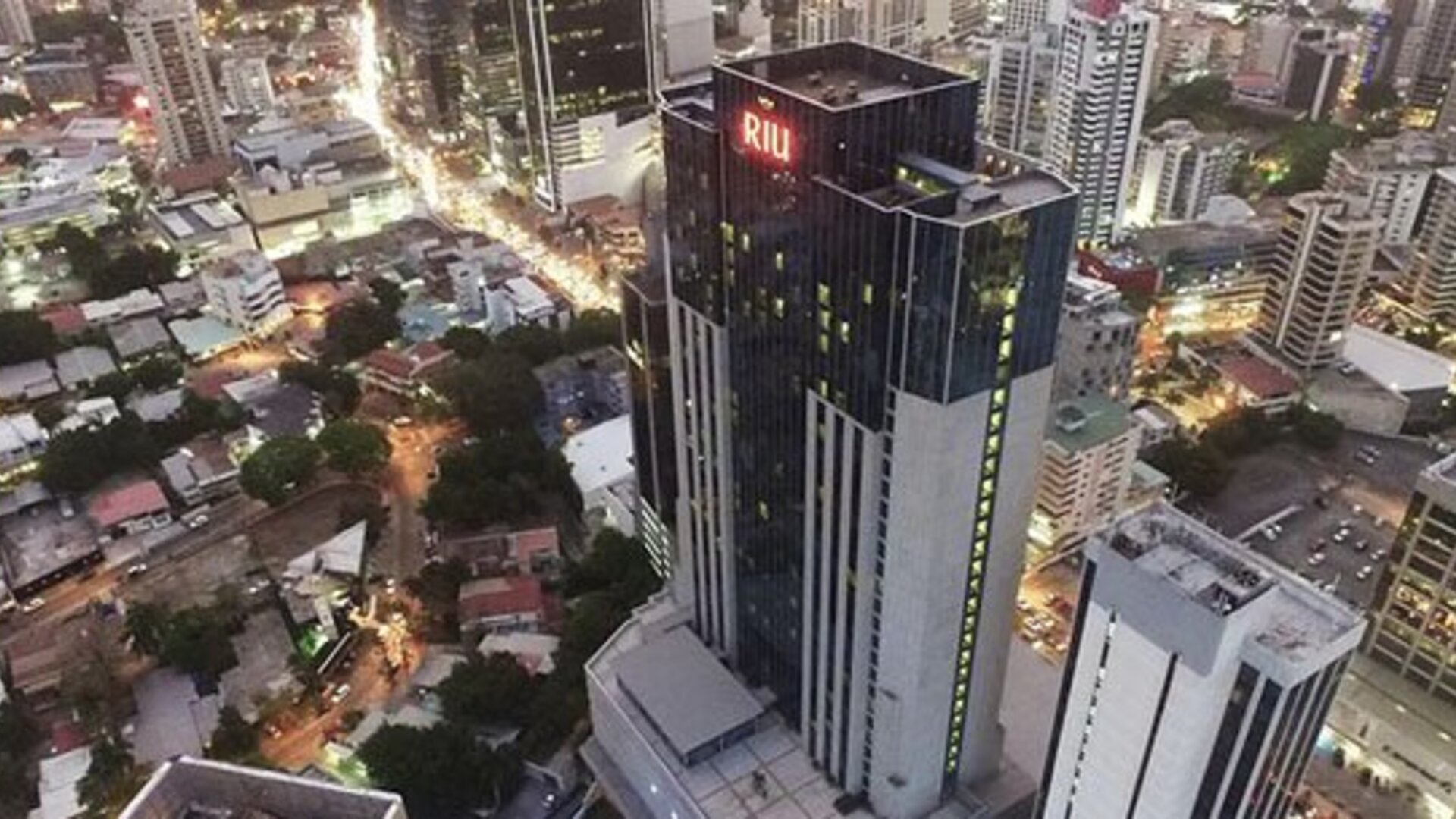 Hotel Riu Plaza Panama