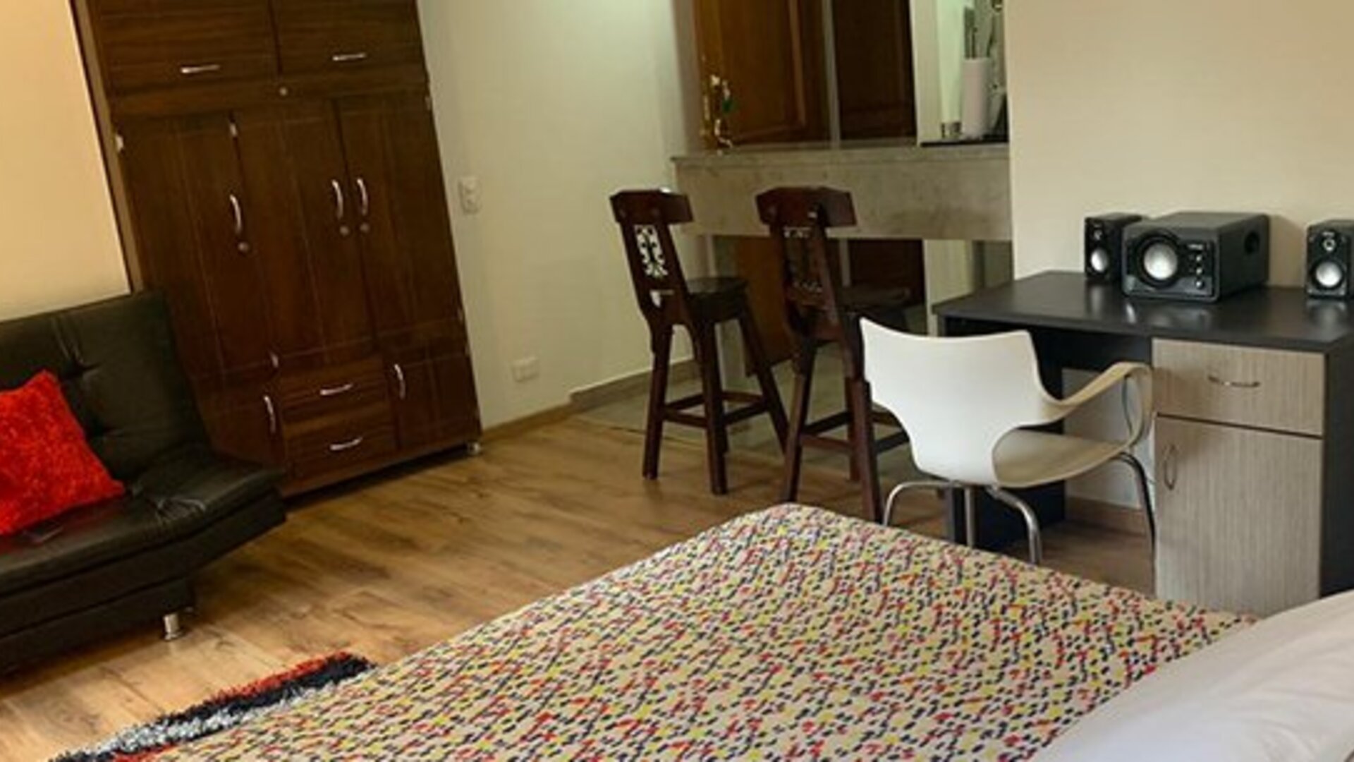 Aparta Suite El Poblado