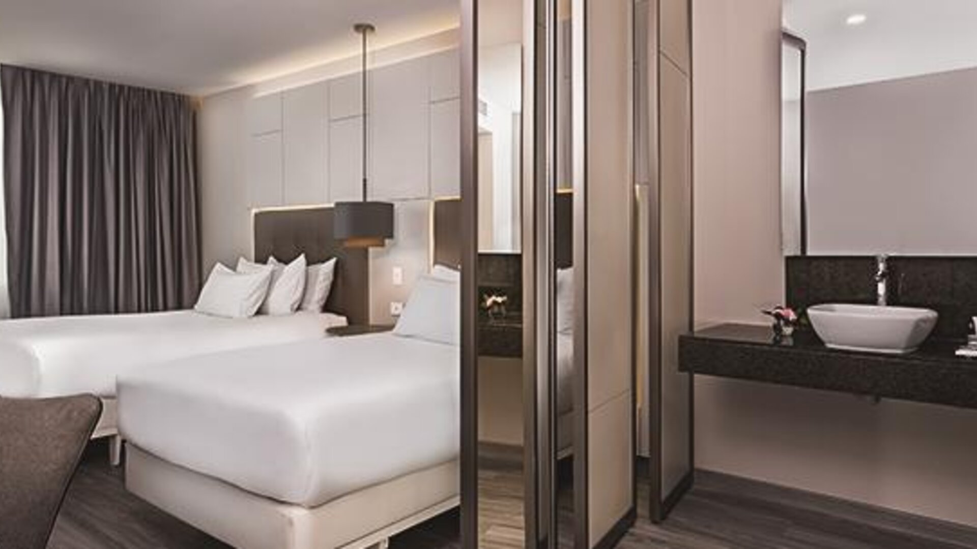 NH Collection Royal Medellin