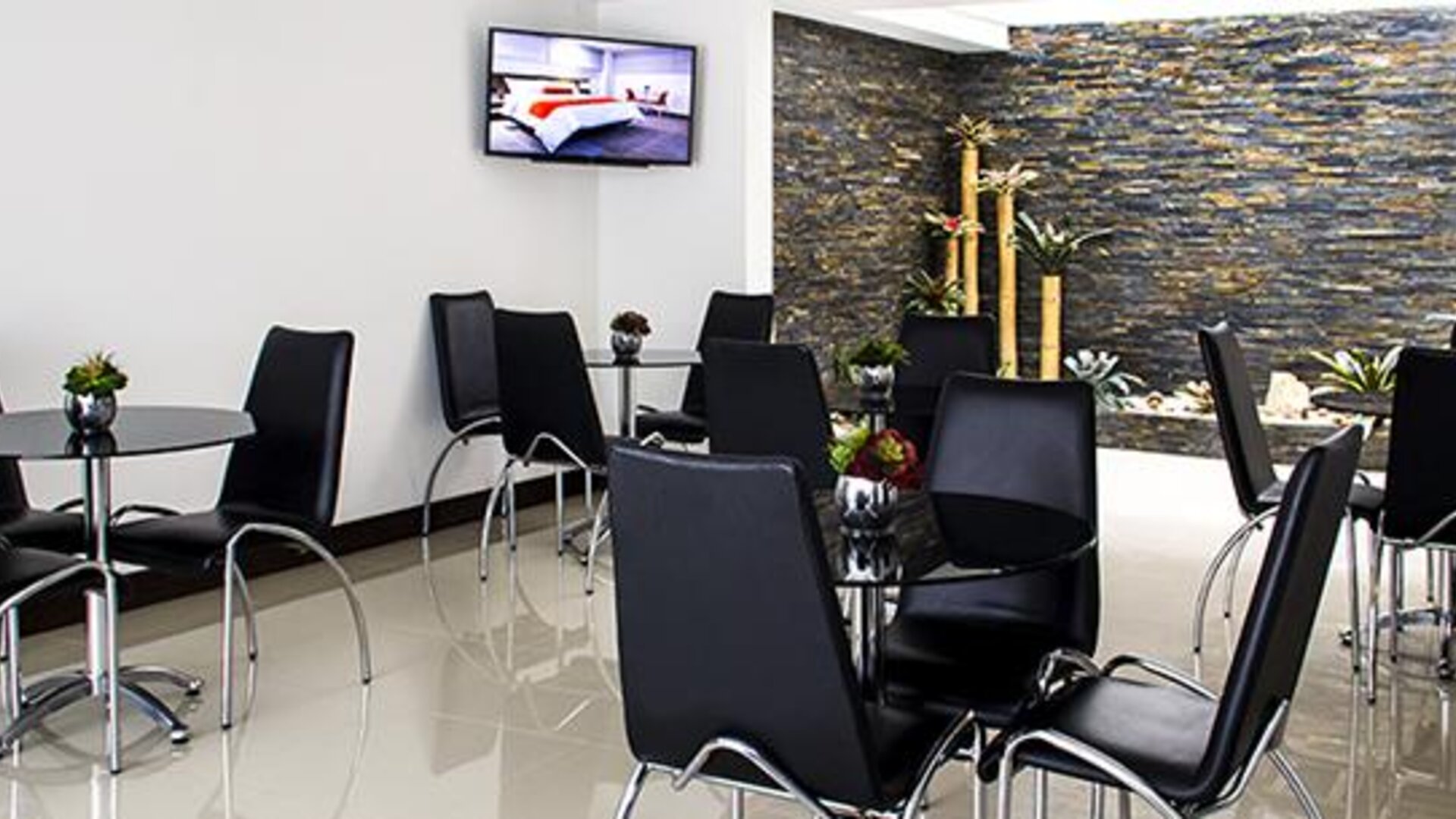 Hotel Loyds