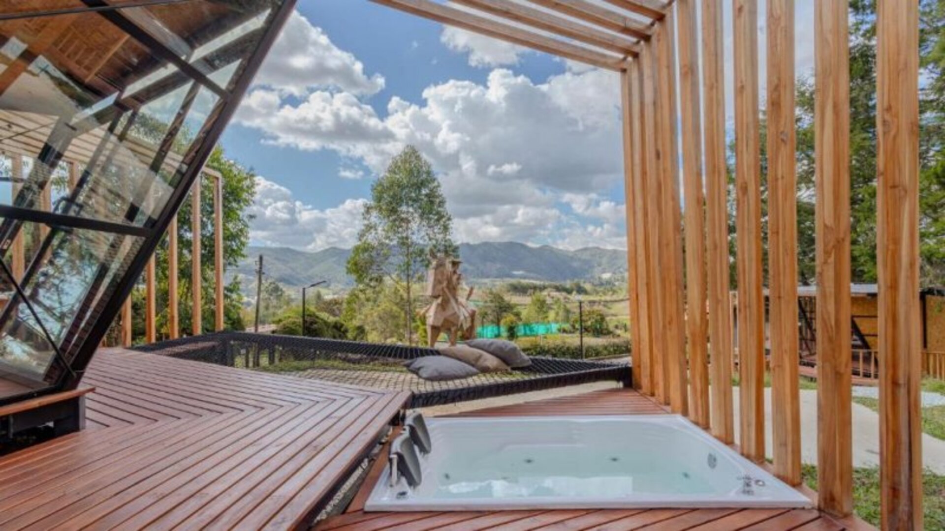 SHABAT HOTEL BOUTIQUE