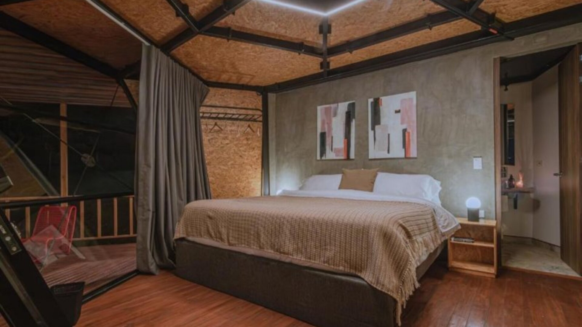 SHABAT HOTEL BOUTIQUE