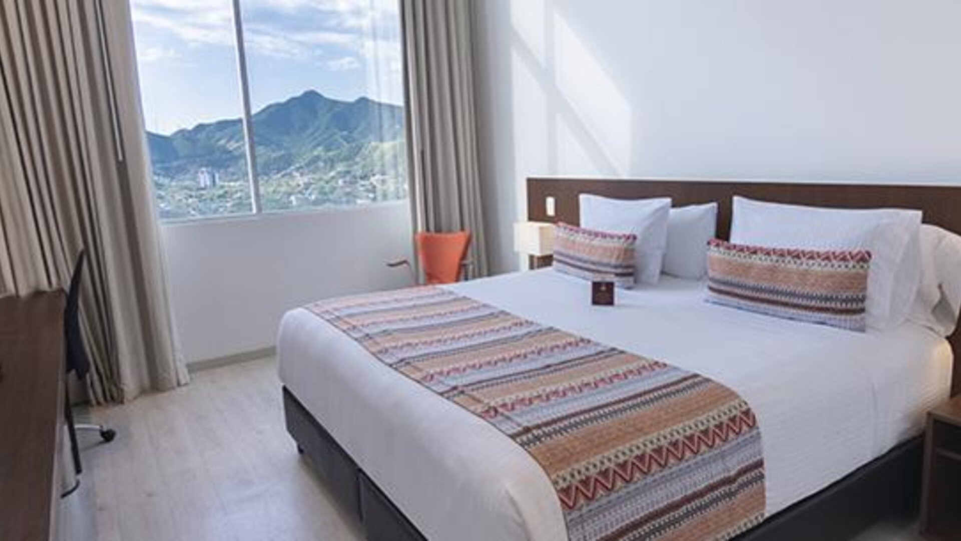 Best Western Plus Santa Marta Hotel