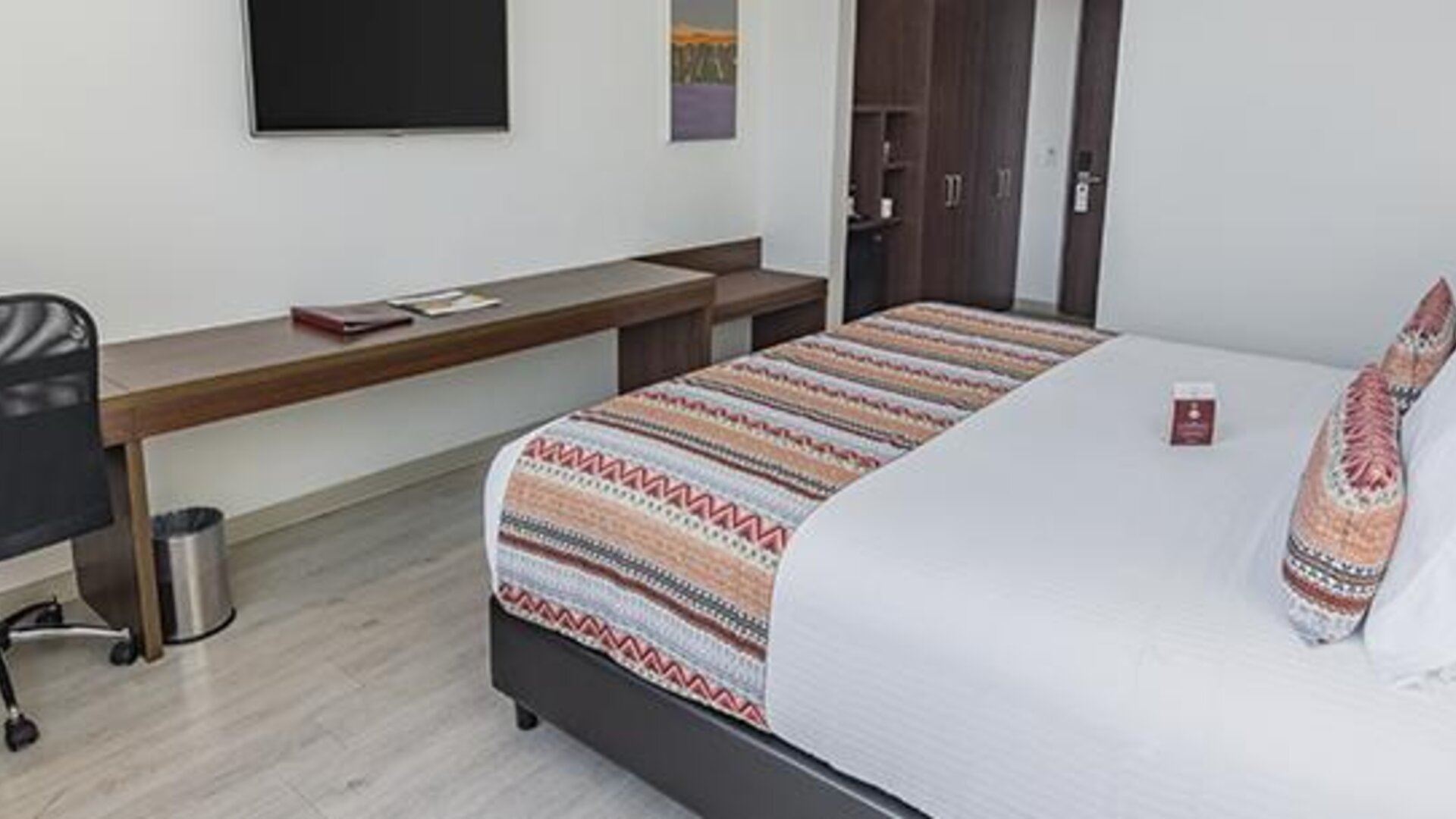 Best Western Plus Santa Marta Hotel