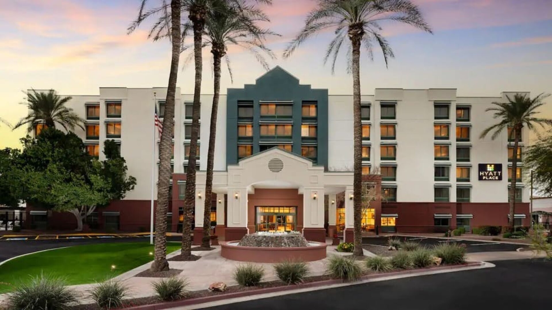 Exterior view of Hyatt Place Scottsdale/Old Town showcasing contemporary architecture in the heart of Scottsdale.