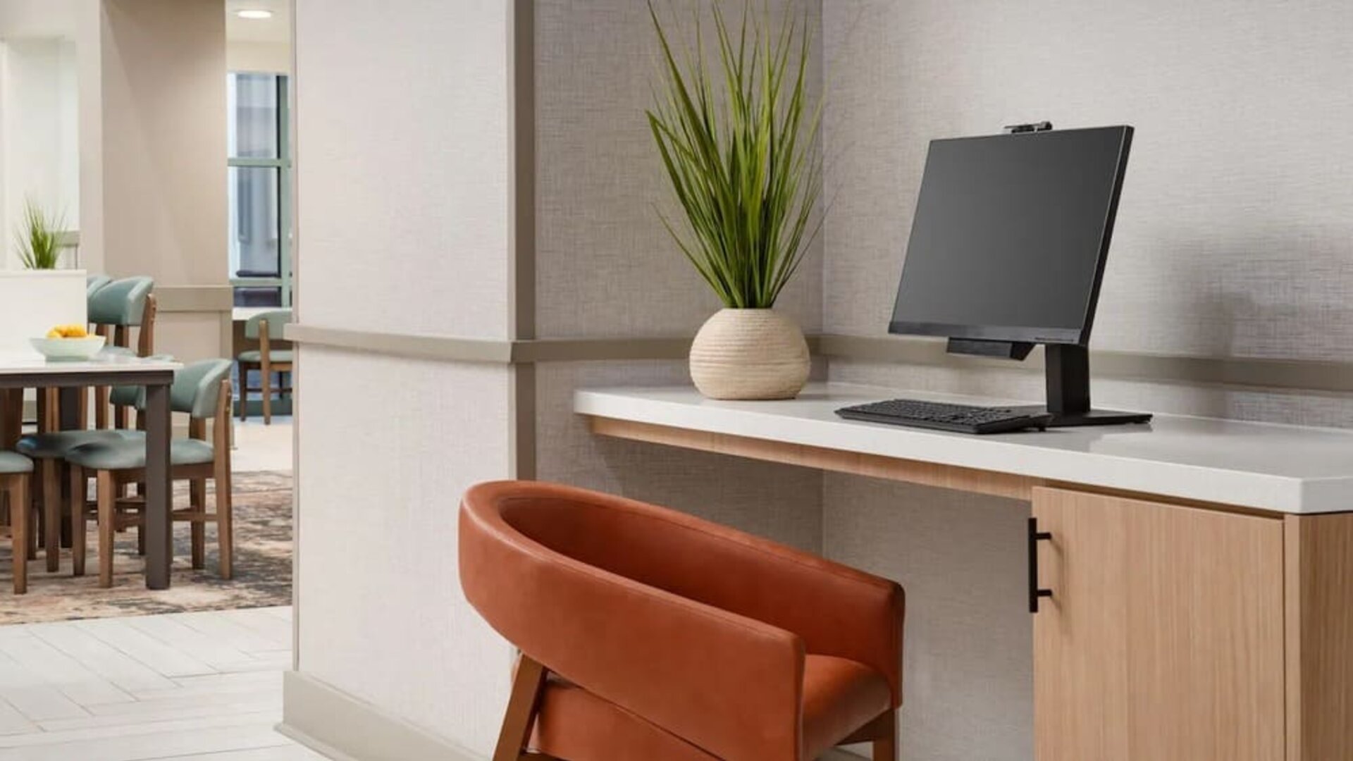 Business center with computer workstation and complimentary internet access for guest convenience at Hyatt Place Scottsdale/Old Town.