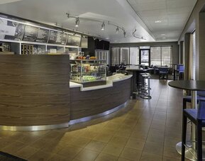 The Bistro serving freshly prepared meals in a relaxed dining setting at Courtyard Riverside UCR/Moreno Valley Area.