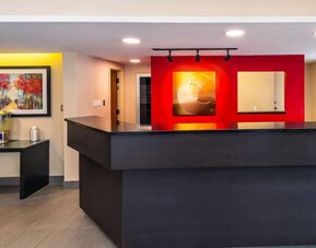 Hotel reception desk at Comfort Inn Sept-Iles.