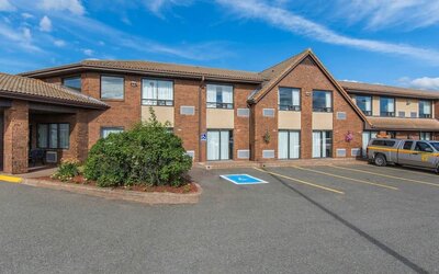 Exterior view of Comfort Inn New Glasgow.