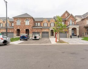 Exterior at Home Stay Canada.