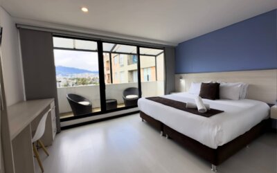 Regency Boutique La Feria