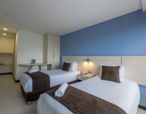 Regency Boutique La Feria