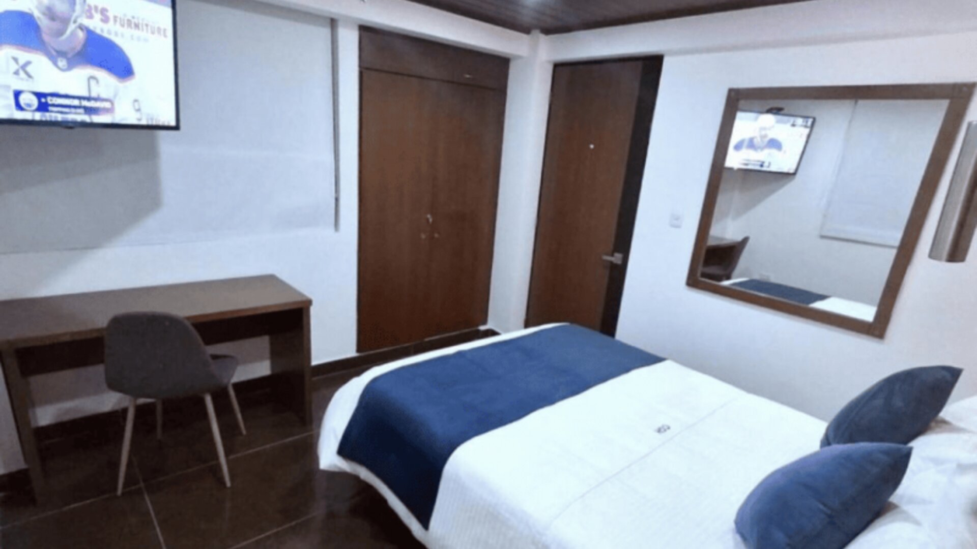 Hotel CGH Travel INN Airport