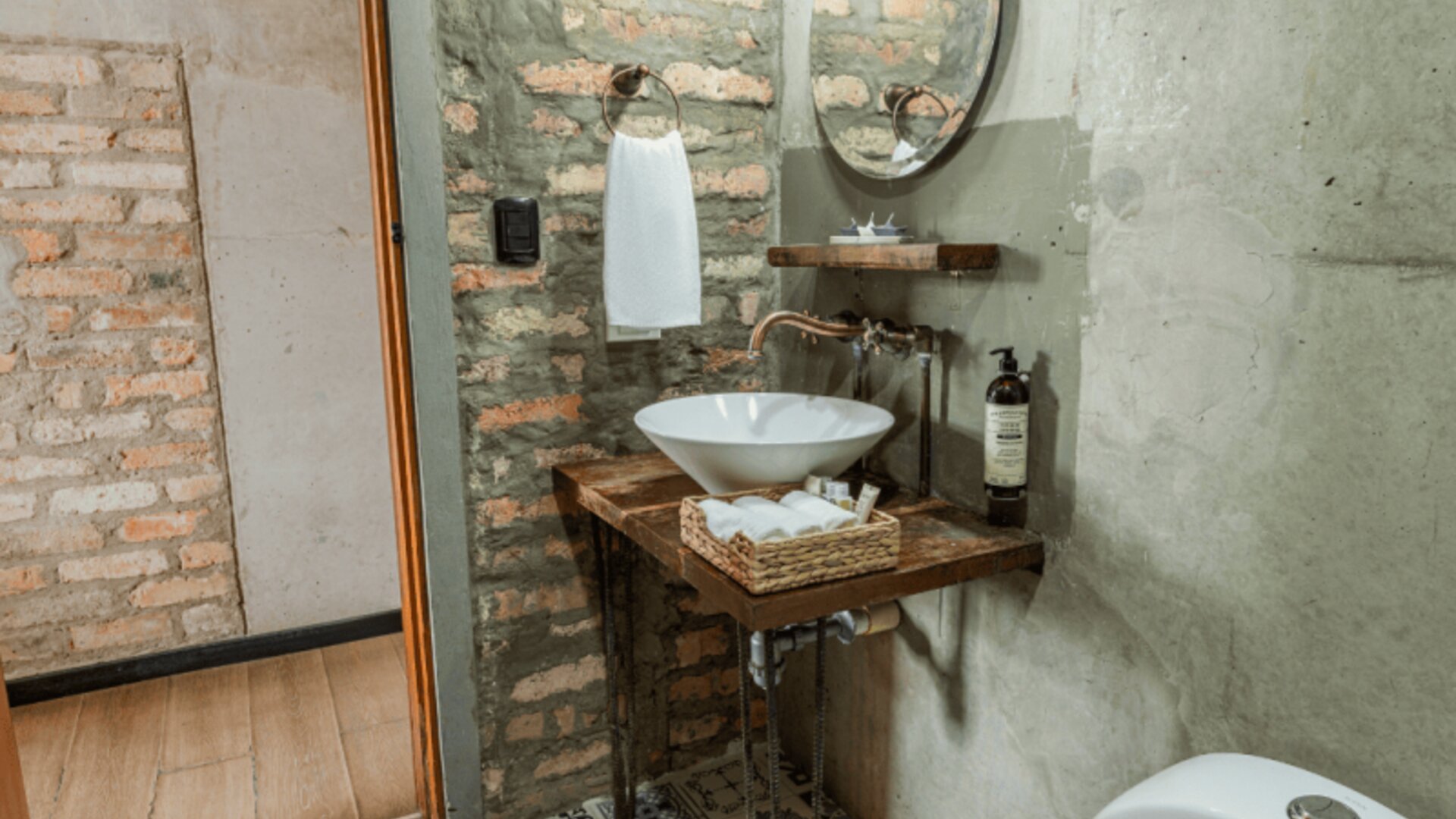 Delgadillo Hotel by Socialtel