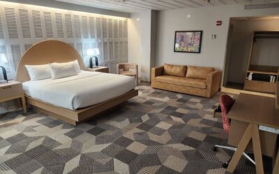 Spacious day use room at Miami International Airport Hotel.