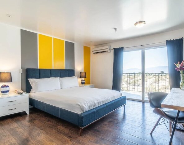 Day use room with natural light at Aqua Soleil Hotel & Mineral Water Spa.