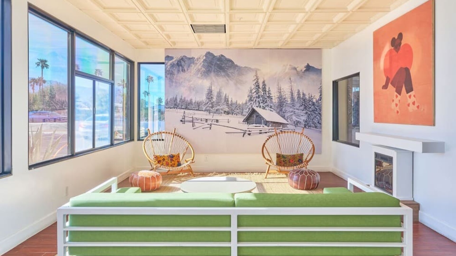 Lobby and coworking lounge at Aqua Soleil Hotel & Mineral Water Spa.