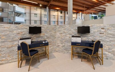 Business center at Wyndham DFW Airport.