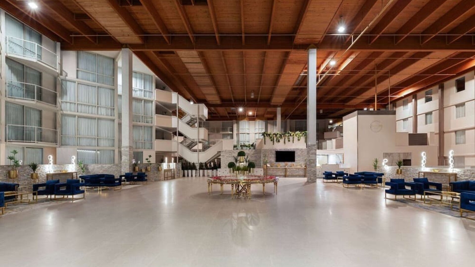 Hotel reception and lobby at Wyndham DFW Airport.